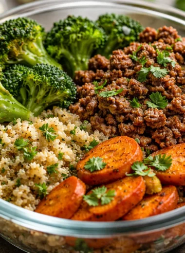 Easy ground beef meal prep bowls for busy weekdays with healthy ingredients